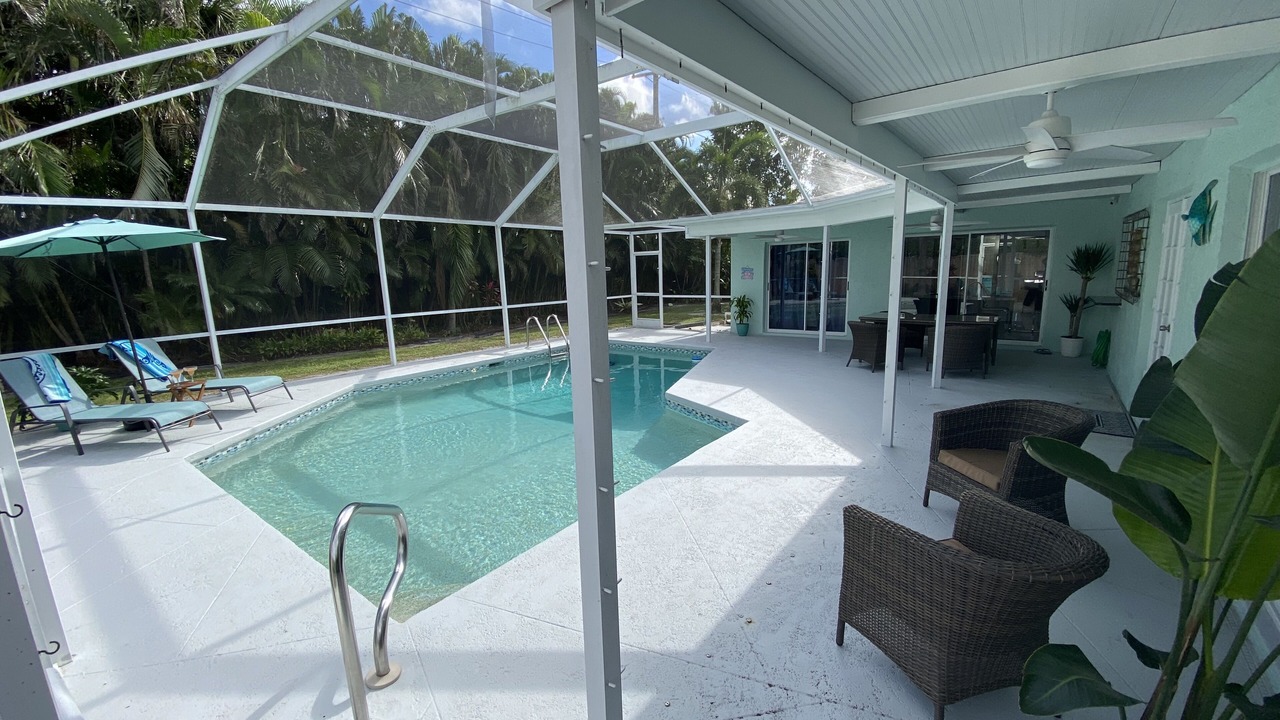 Photo of Outdoor in Palm River Estates