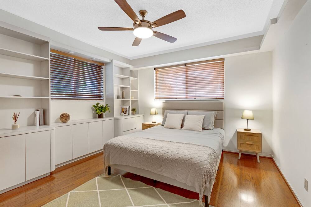 Photo of Bedroom in Hollywood Hills