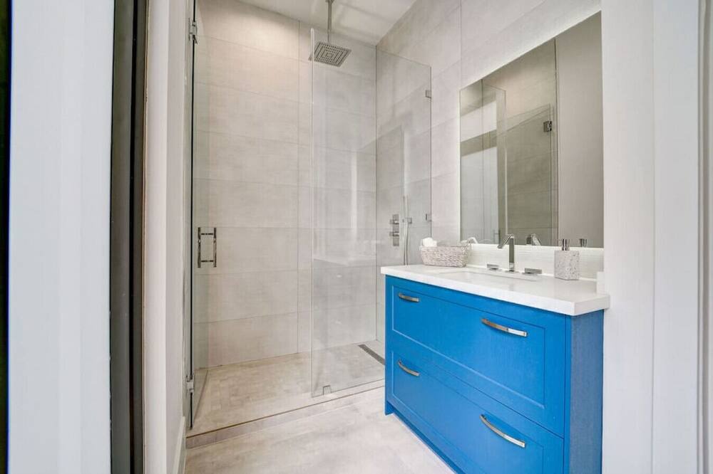 Photo of Bathroom in Ludlam