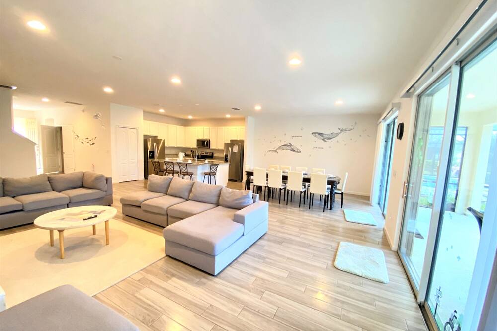 Photo of Bedroom in Sunridge Woods