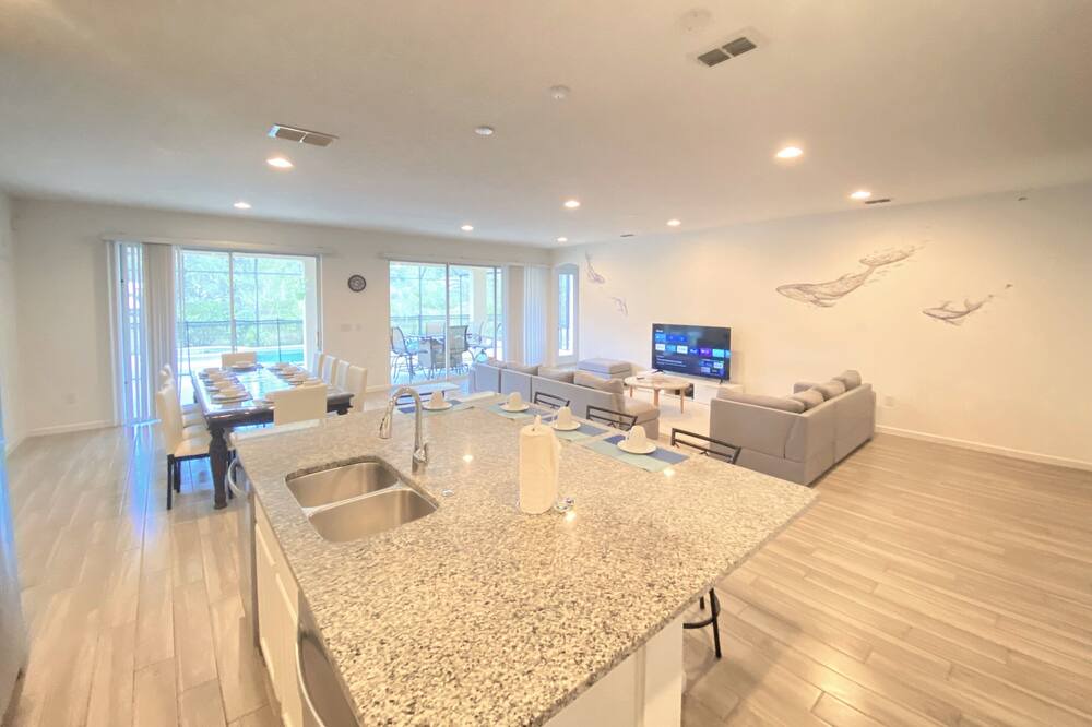 Photo of Bedroom in Sunridge Woods