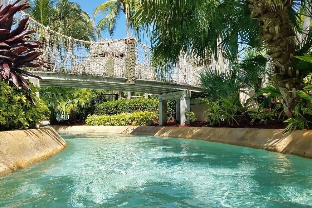 Photo of Outdoor in Estero