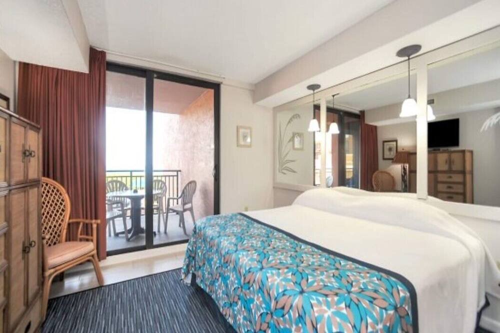 Photo of Bedroom in Tropic