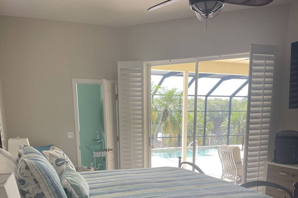 Photo of Bedroom in Naples