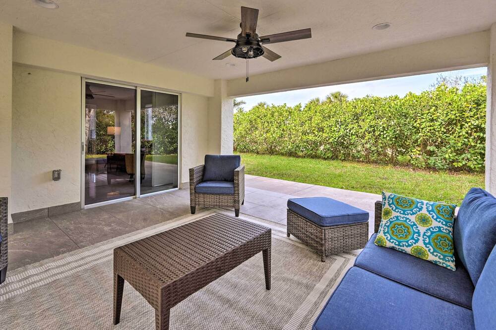 Photo of Patio Balcony in Isles of Capri