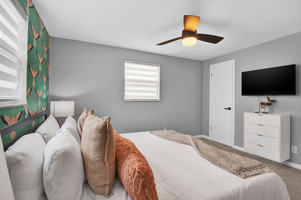 Photo of Bedroom in Seminole