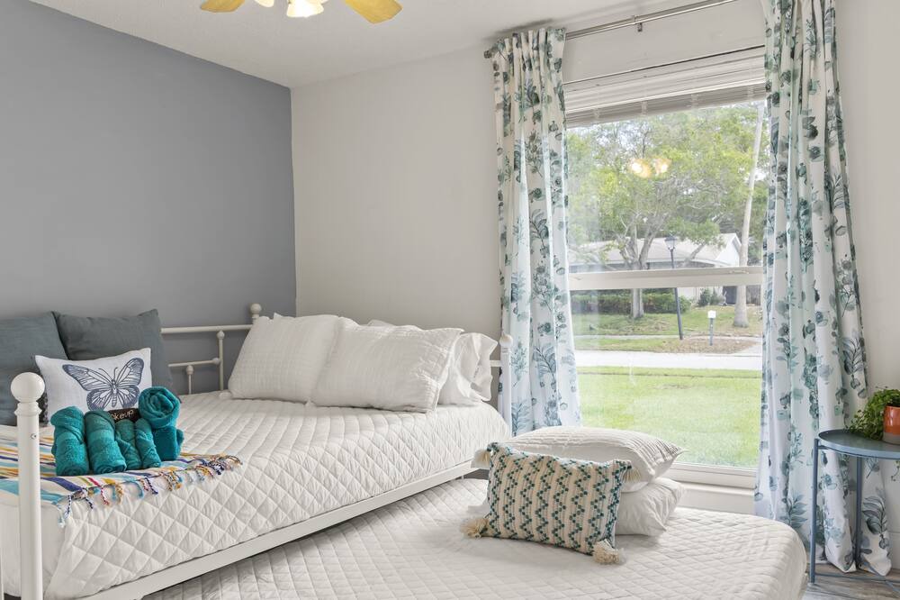 Photo of Livingroom in Ozona