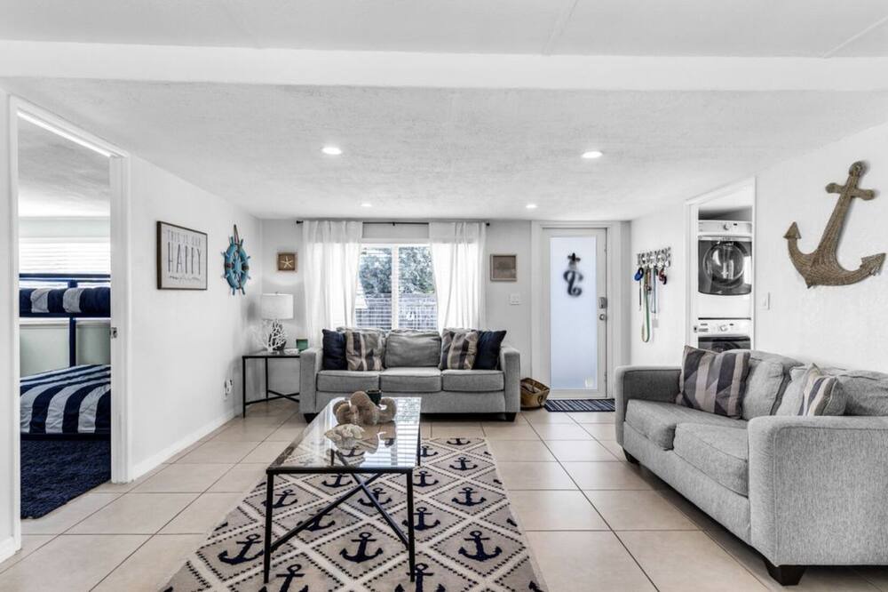 Photo of Livingroom in Key Largo Village