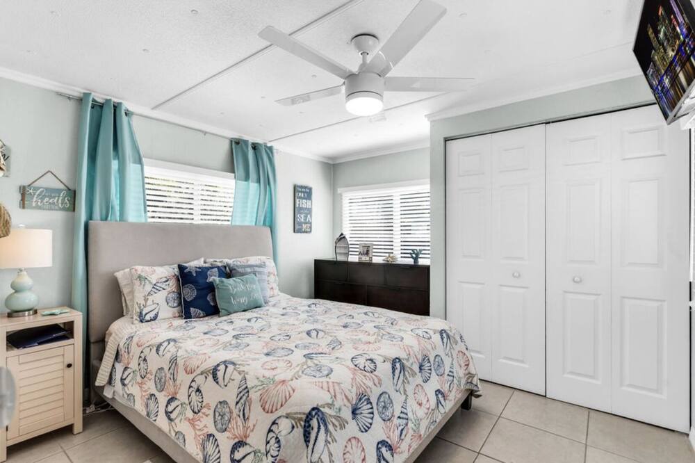 Photo of Bedroom in Key Largo Village