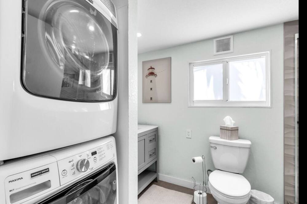 Photo of Bathroom in Key Largo Village