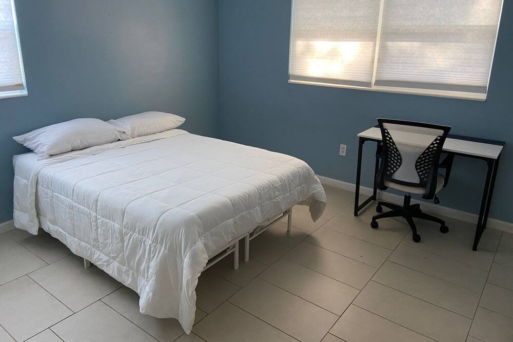 Photo of Bedroom in Sebring