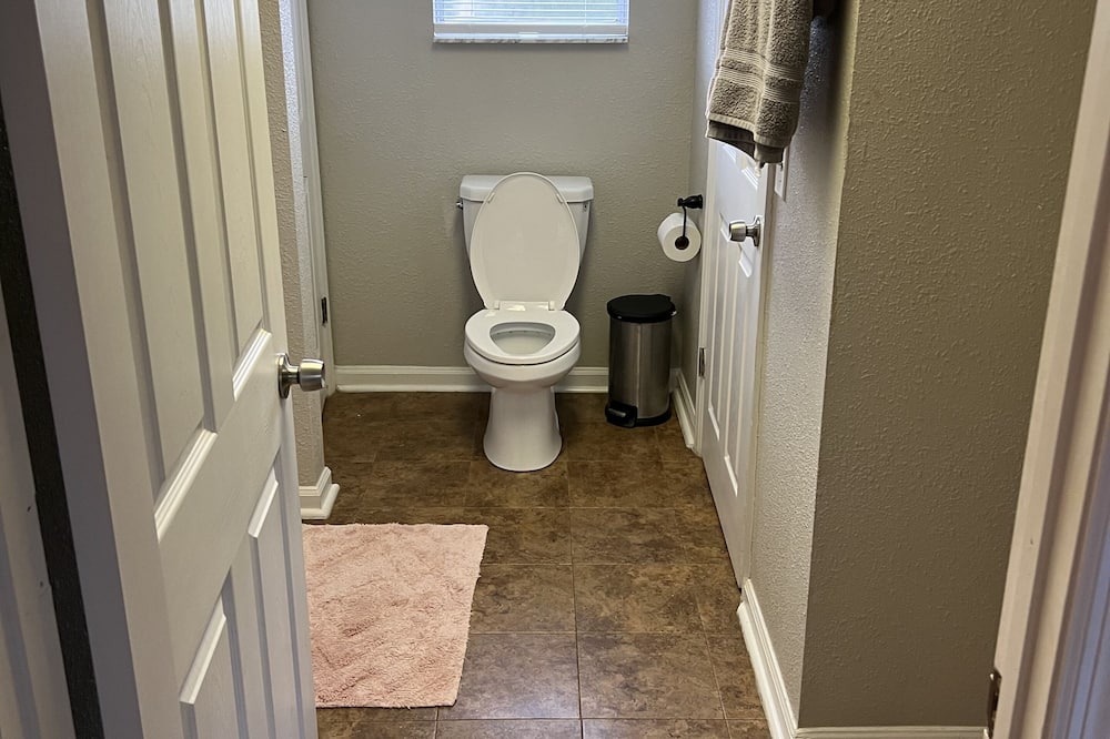 Photo of Bathroom in Lakeland