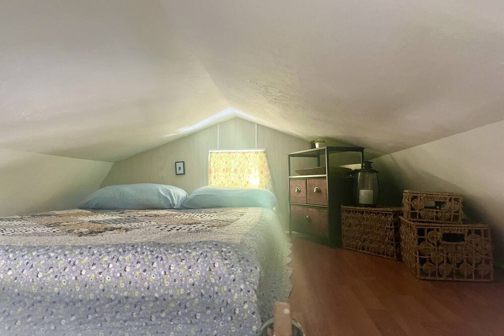 Photo of Bedroom in Arcadia