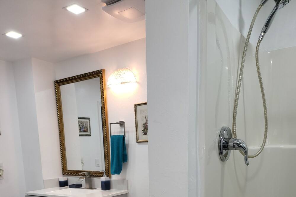 Photo of Bathroom in Everglades City