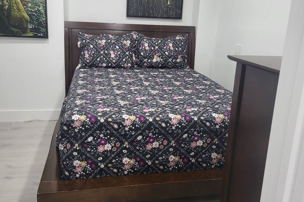 Photo of Bedroom in Everglades City