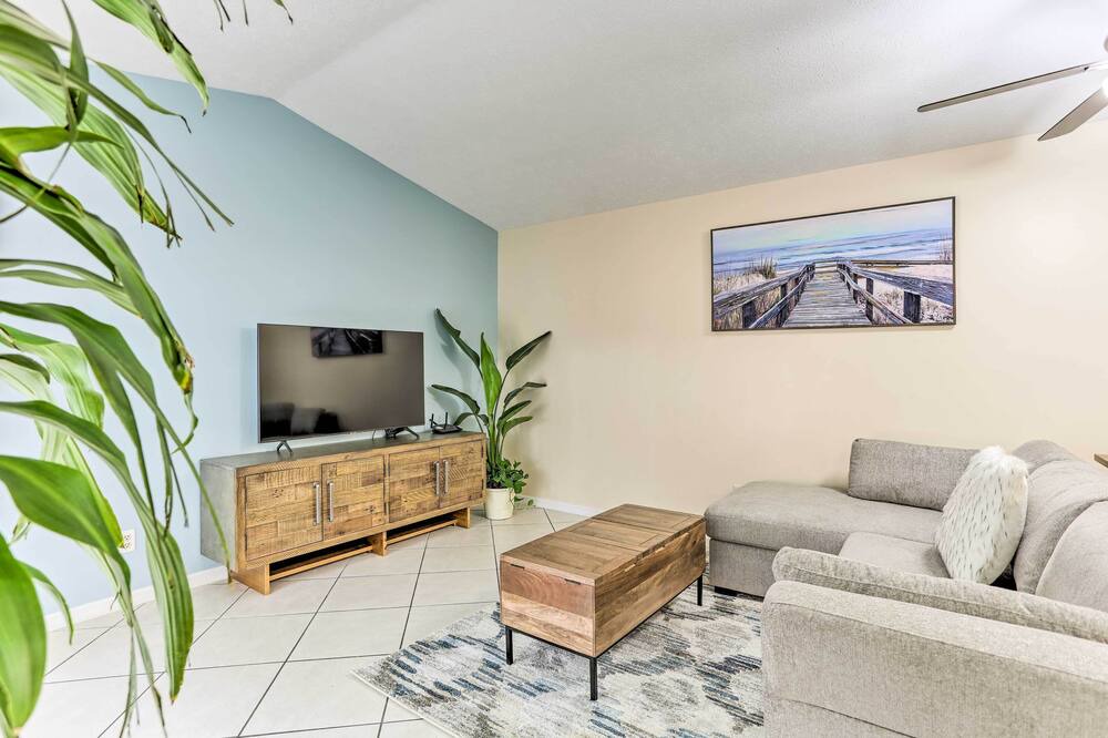 Photo of Livingroom in Port Saint Lucie