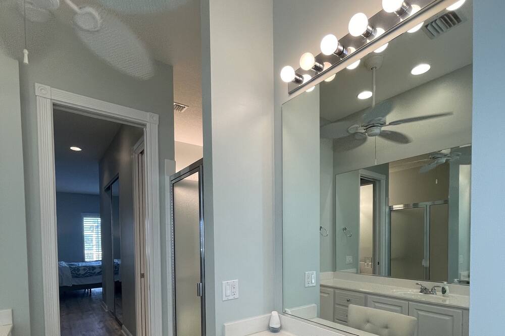 Photo of Bathroom in Palmer Ranch