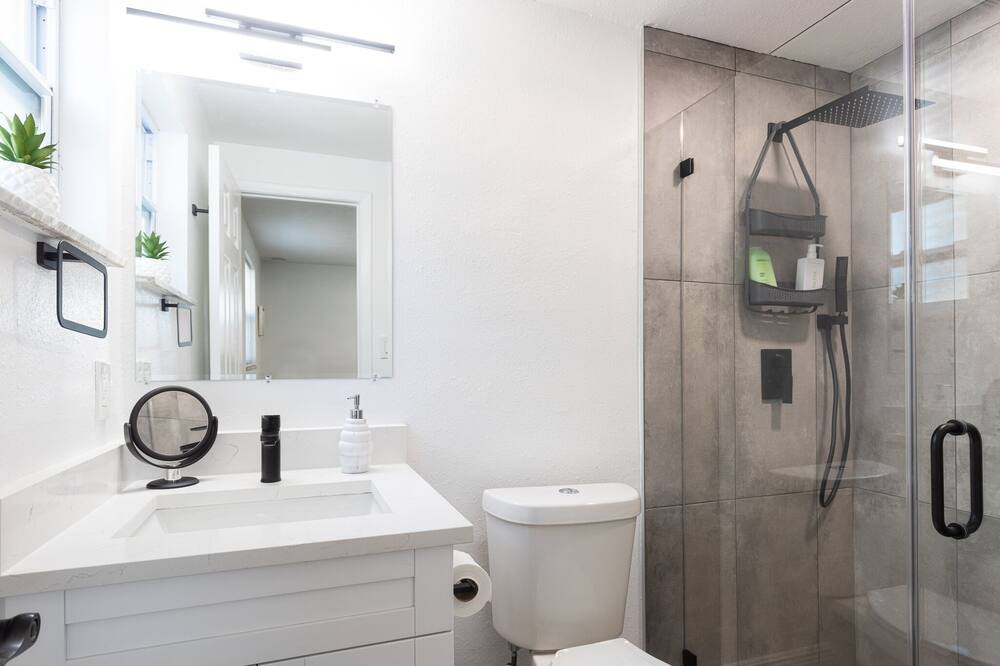 Photo of Bathroom in Brandon