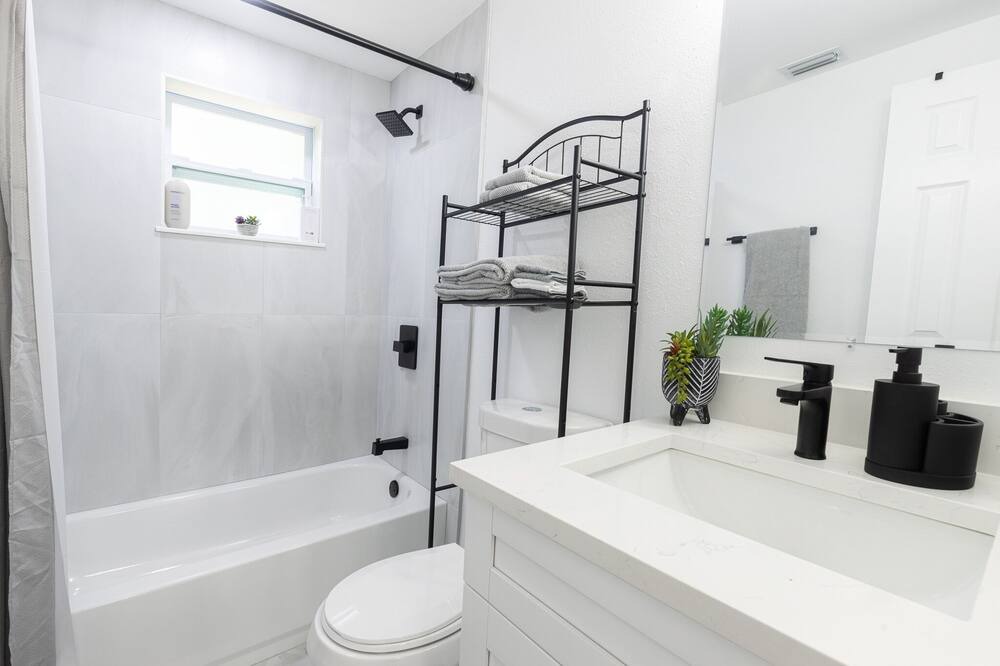Photo of Bathroom in Brandon