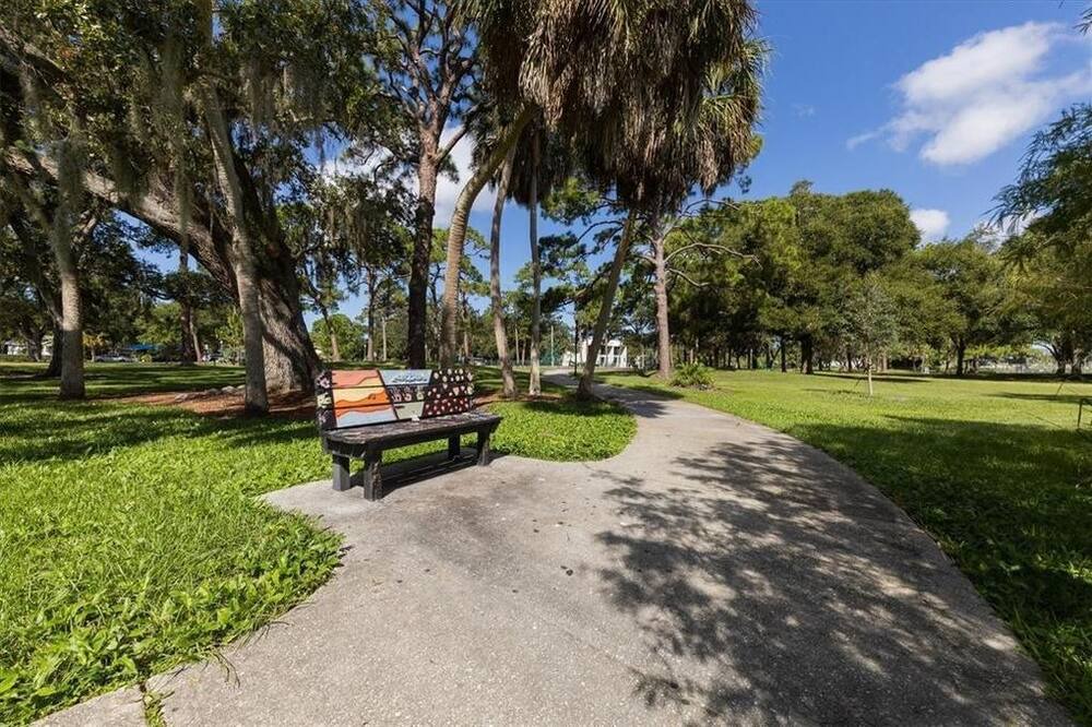 Photo of Others in Gillespie Park