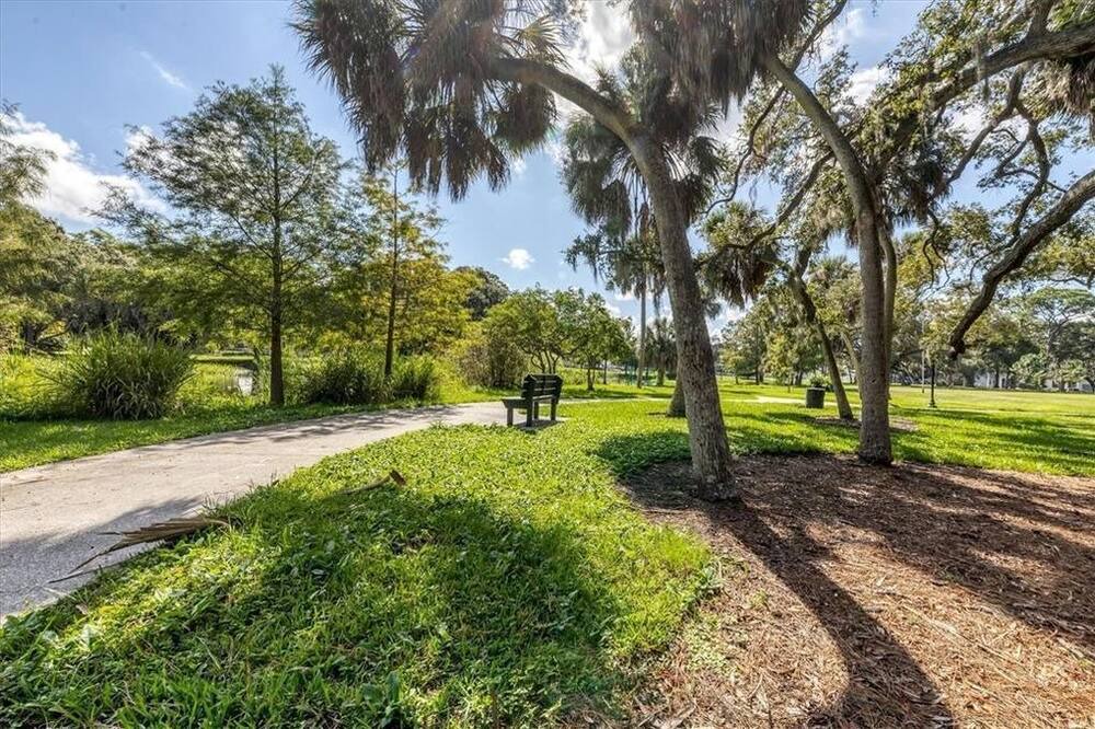 Photo of Others in Gillespie Park