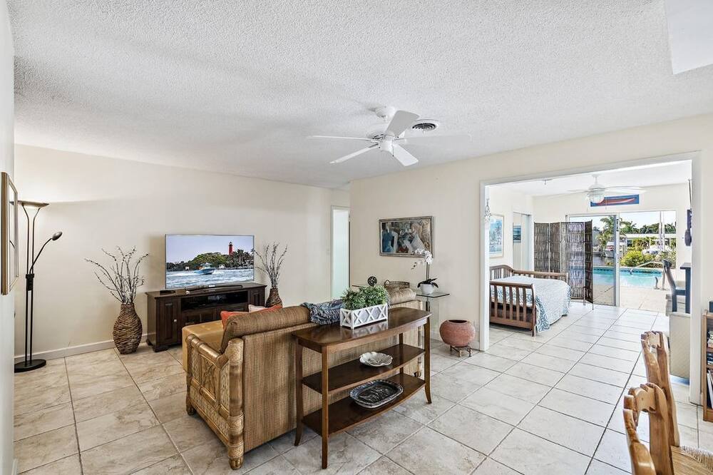 Photo of Others in North Palm Beach