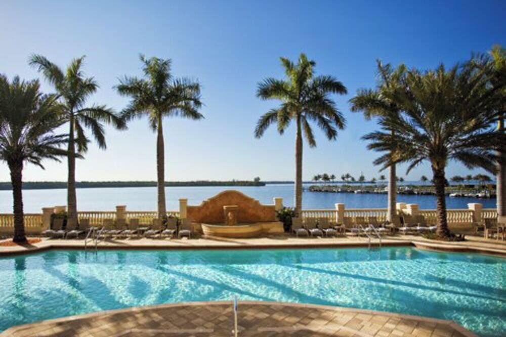 Photo of Outdoor in Pelican