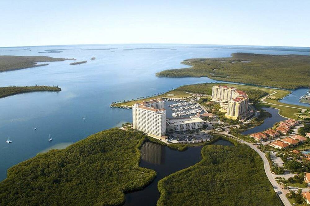 Photo of Outdoor in Pelican