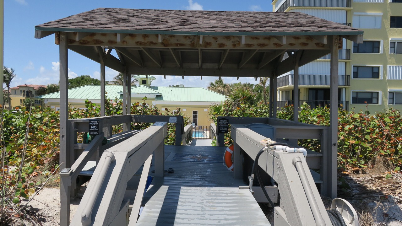 Photo of Outdoor in Hutchinson Island South