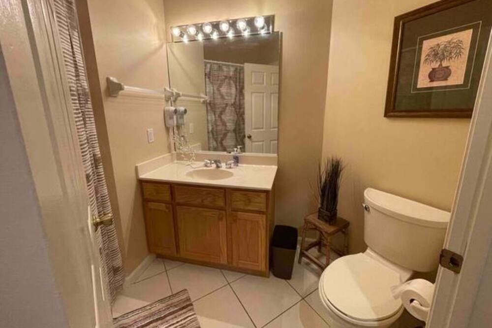 Photo of Bathroom in Port Saint Lucie