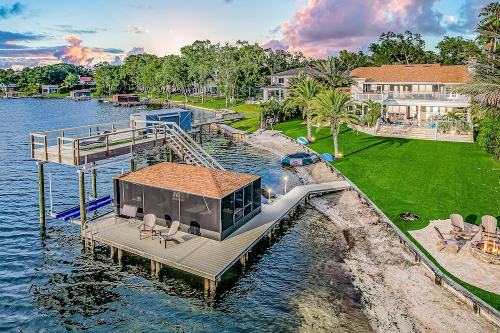 Photo of Others in Carrollwood