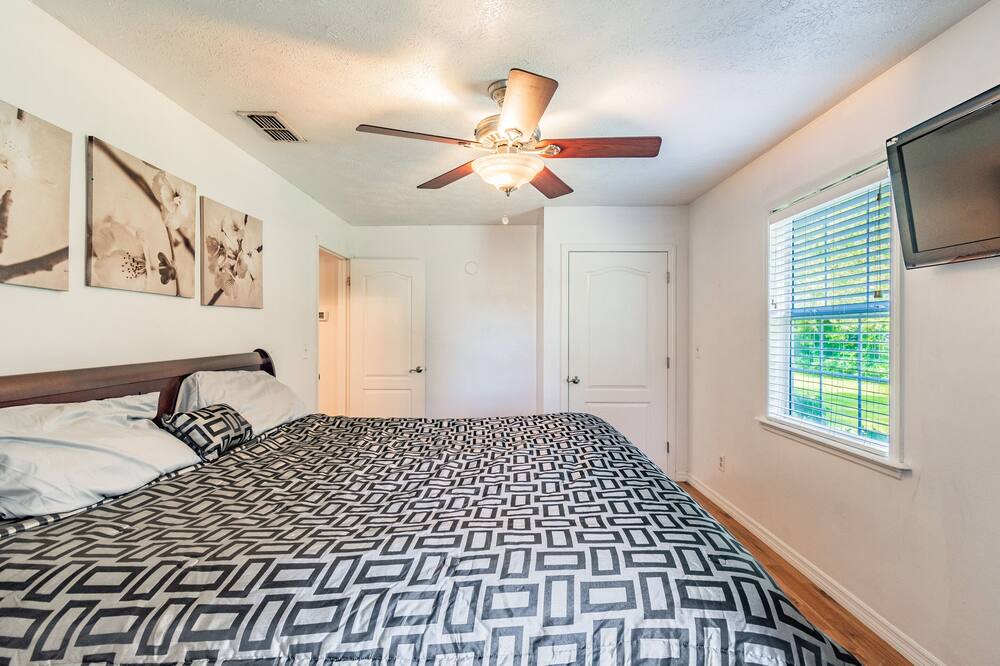 Photo of Bedroom in Plant City