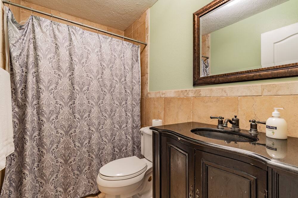 Photo of Bathroom in Plant City