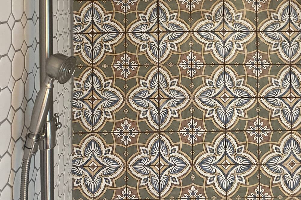 Photo of Bathroom in United Central