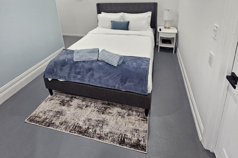 Photo of Bedroom in Port Saint Lucie