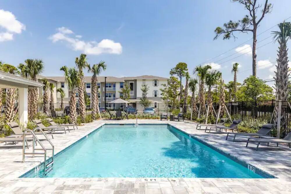 Photo of Outdoor in Greenacres