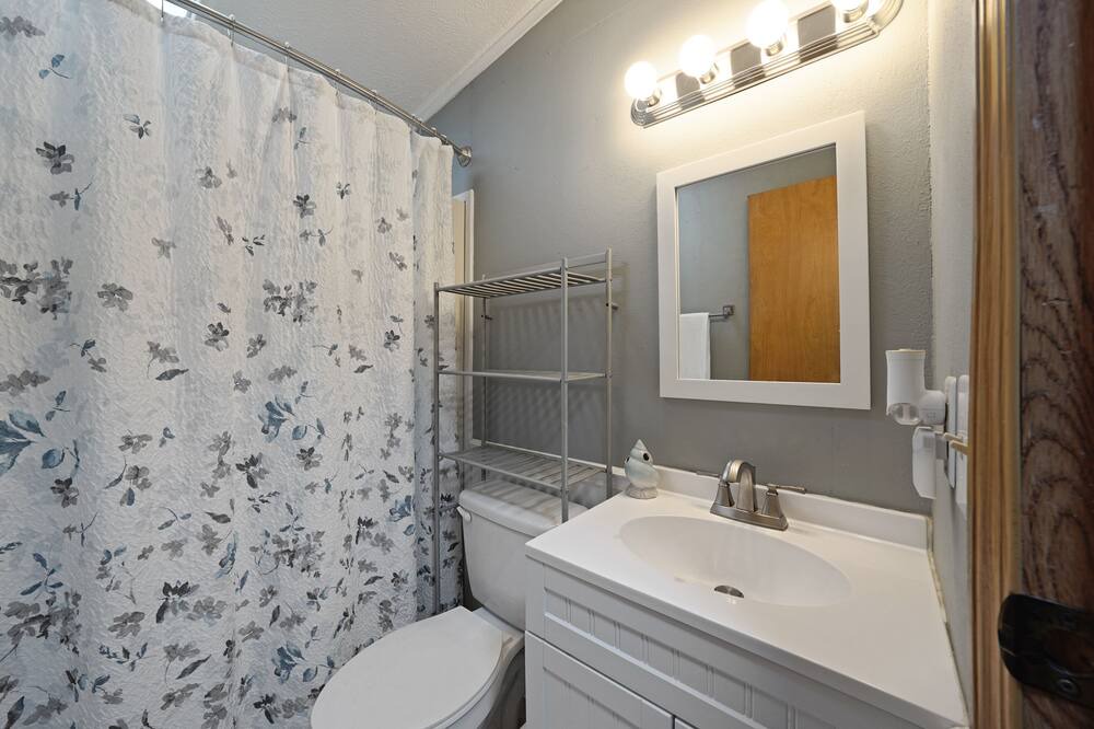 Photo of Bathroom in River Ranch