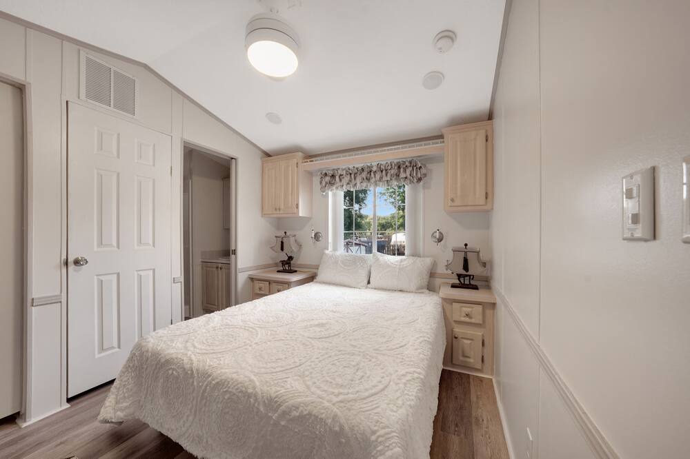 Photo of Bedroom in River Ranch