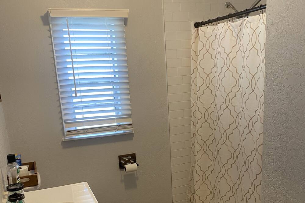 Photo of Bathroom in Plant City