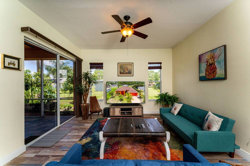 Photo of Livingroom in Port Saint Lucie