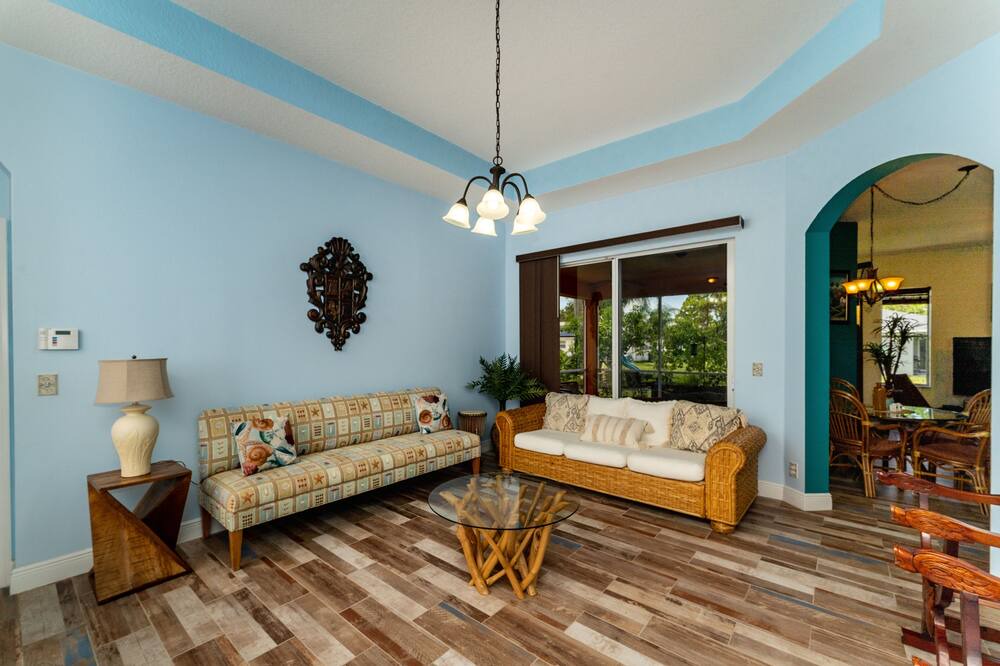 Photo of Livingroom in Port Saint Lucie