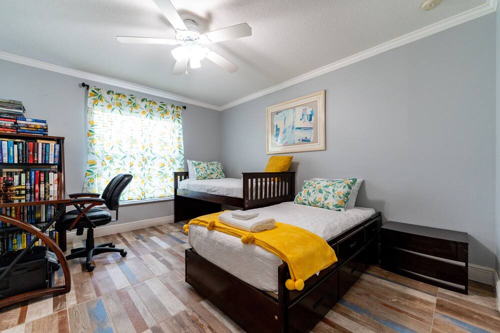 Photo of Bedroom in Port Saint Lucie