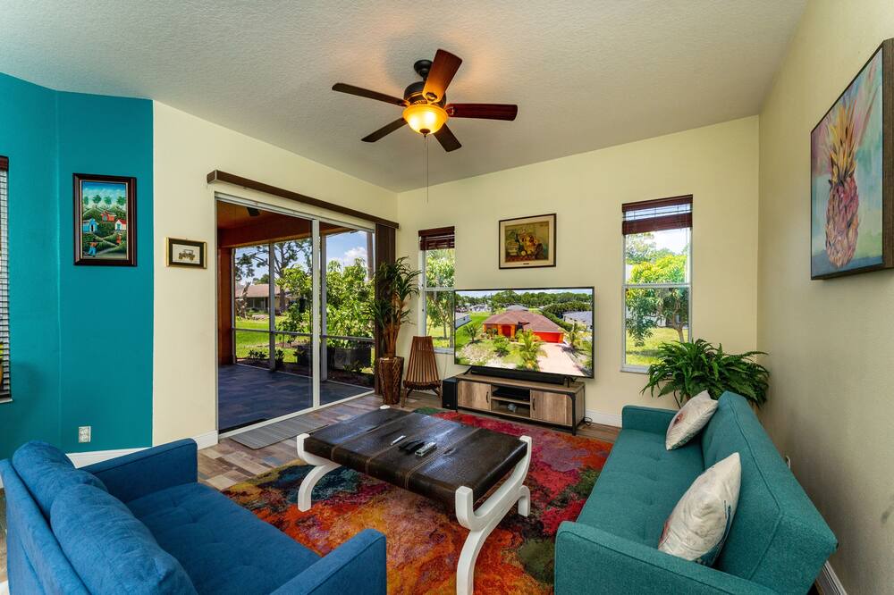 Photo of Livingroom in Port Saint Lucie