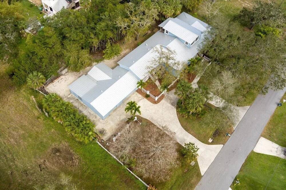 Photo of Outdoor in St. Lucie Village