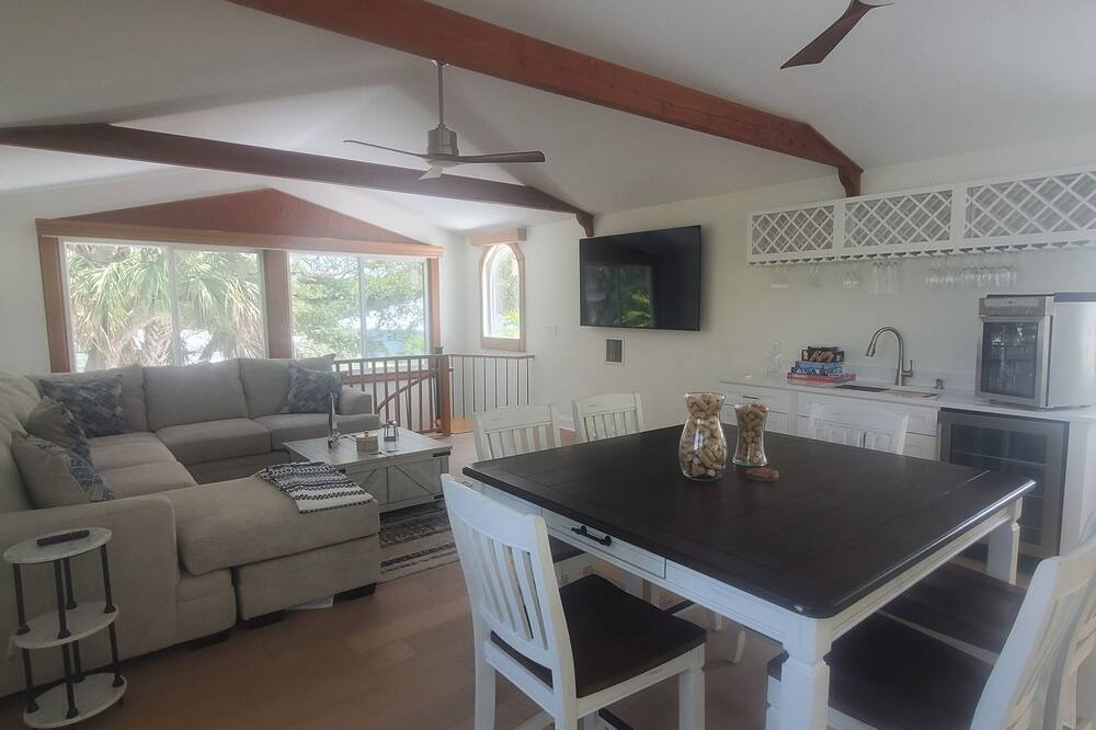 Photo of Kitchen in St. Lucie Village
