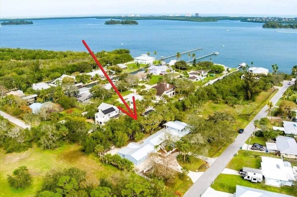 Photo of Outdoor in St. Lucie Village