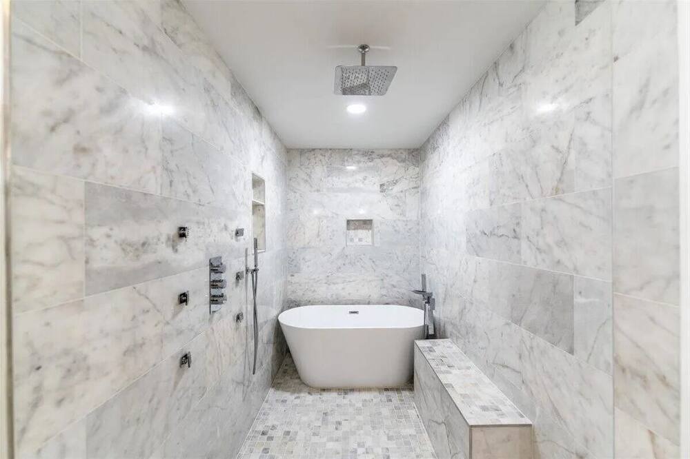 Photo of Bathroom in St. Lucie Village