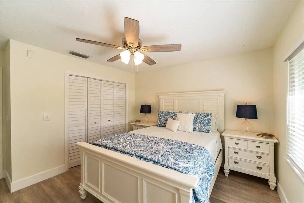 Photo of Bedroom in St. Lucie Village