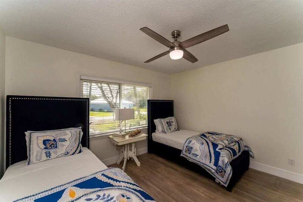 Photo of Bedroom in St. Lucie Village