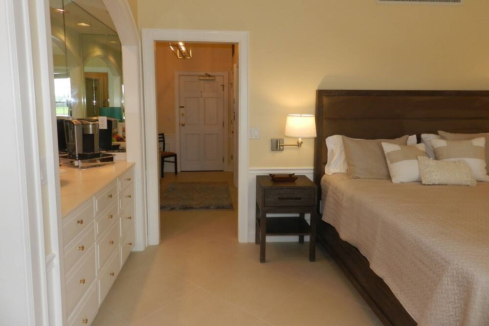 Photo of Bedroom in Osprey